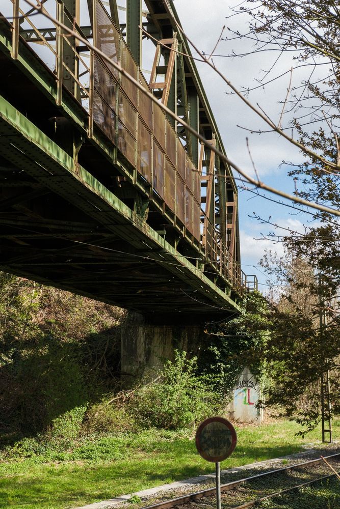 Stillgelegte Bahnstrecke im Dreiländereck, Bild 1